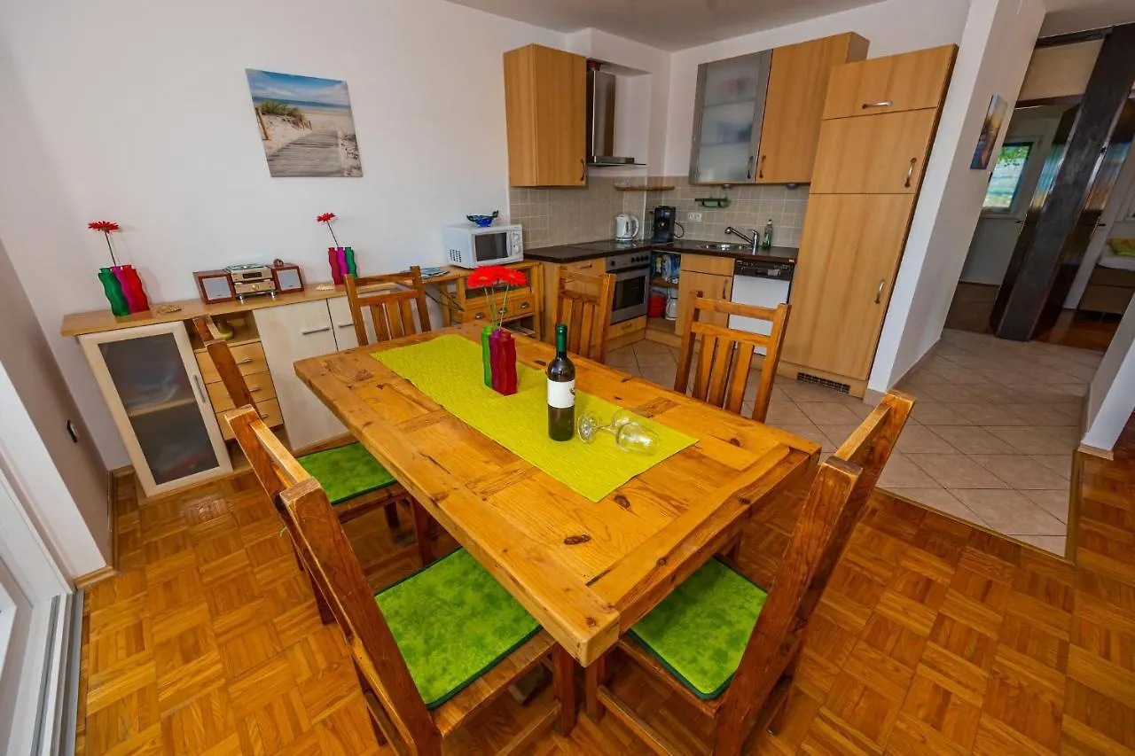 Apartment Svjetlana Dramalj