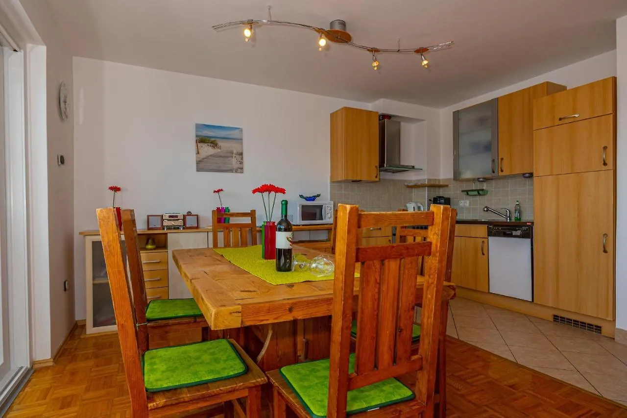 Apartment Svjetlana Dramalj